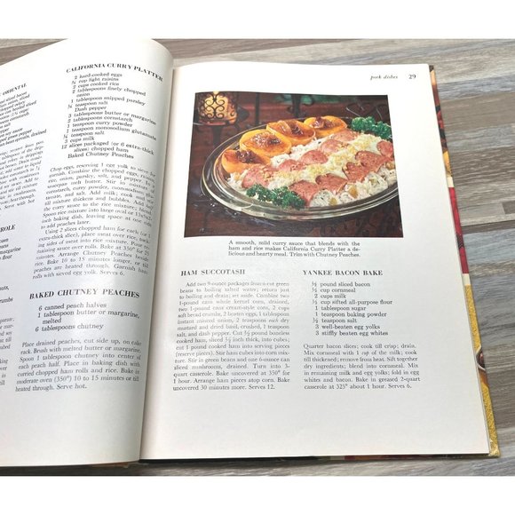 Casserole Cookbook by Better Homes and Gardens Vintage One Dish Recipes 1970 - Picture 6 of 10